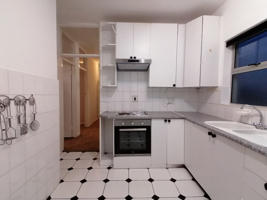 To Let 2 Bedroom Property for Rent in Bloubergrant Western Cape